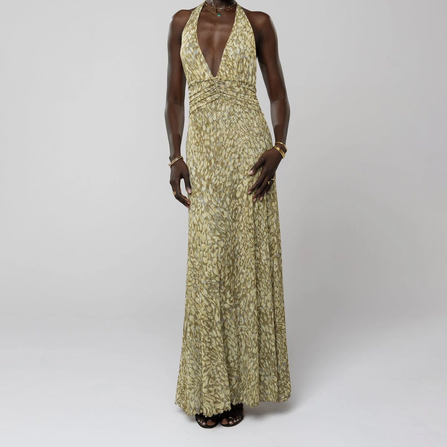 Women’s Summer Halter Maxi Dress – Sleeveless V-Neck Backless Ruffle Hem